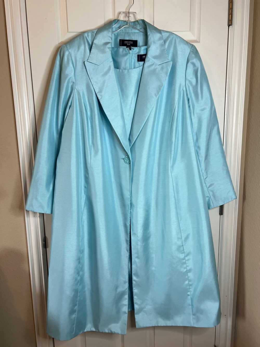 Jones Wear Light Blue Satin Coat Jacket Suit Church Modest Fashionable Sz 24